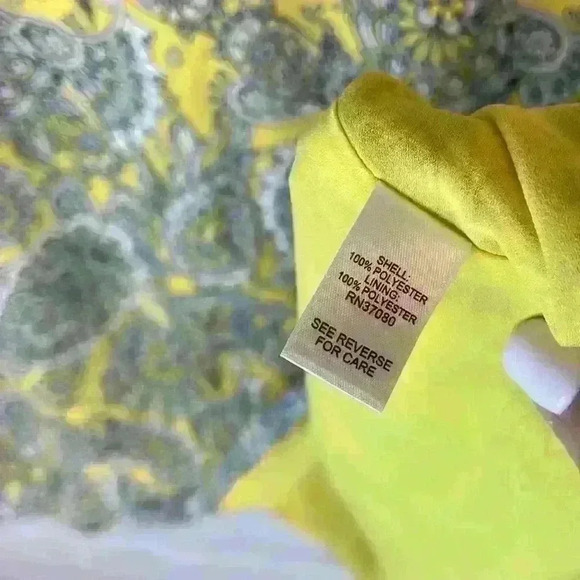 Cato Yellow and White Paisley Blouse Size XL - Picture 5 of 7